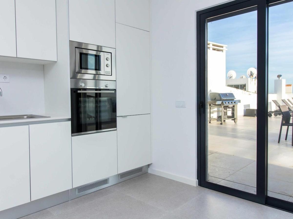 Apartment Panoramic N Apartment - Rooftop Pool & Sea View & Bbq