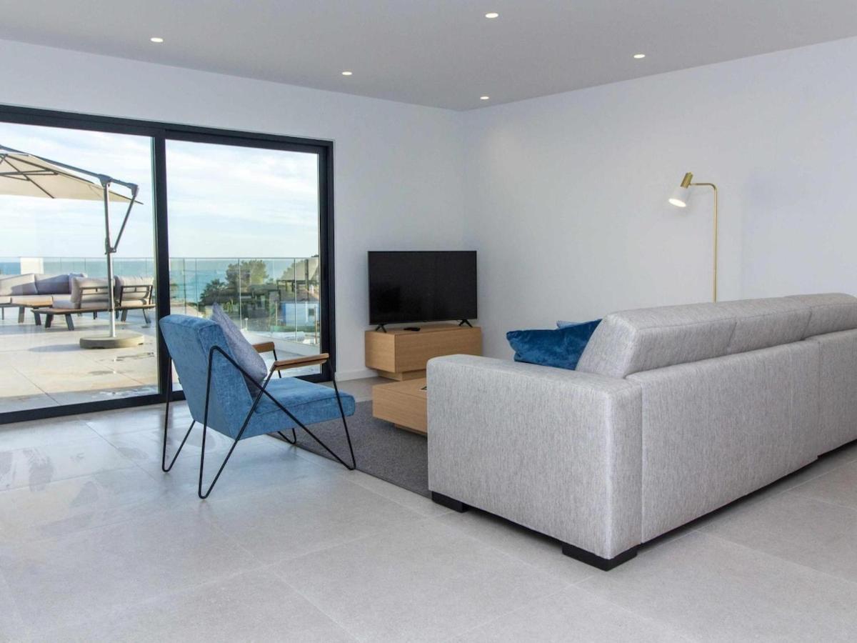 Panoramic N Apartment - Rooftop Pool & Sea View & Bbq
