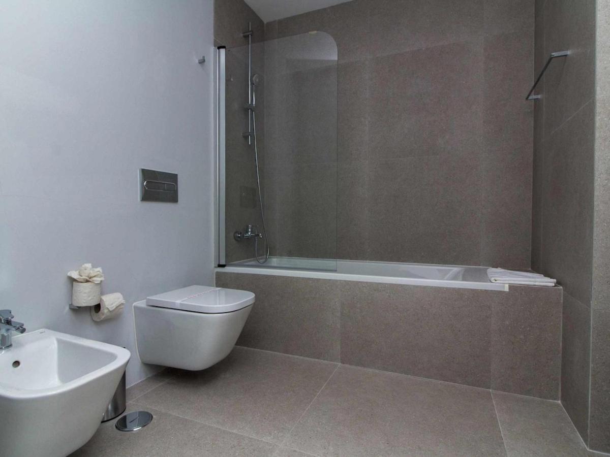 Panoramic N Apartment - Rooftop Pool & Sea View & Bbq *